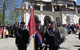 Modlitwa i służba &ndash; strażacy u Matki Bożej Kalwaryjskiej 3