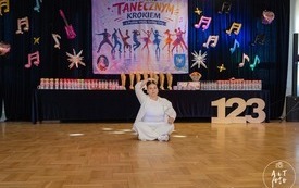 V Gminny Konkurs Taneczny w Zadąbrowiu 42