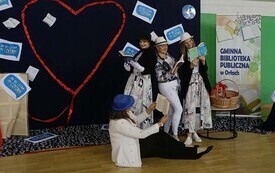Gminna Biblioteka Publiczna w Orłach po raz pierwszy w akcji &bdquo;Jak nie czytam, jak czytam&rdquo; 22