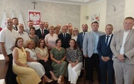 Jednogłośnie wotum zaufania i absolutorium dla W&oacute;jta Gminy Orły! 3