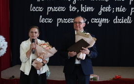 Nowy rok szkolny i zmiana Dyrektora w Szkole Podstawowej w Drohojowie 4