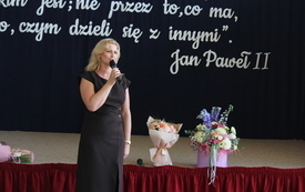 Nowy rok szkolny i zmiana Dyrektora w Szkole Podstawowej w Drohojowie 5