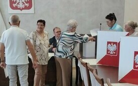 Doświadczenie, mądrość i zaangażowanie &ndash; rozpoczęła się III kadencja Gminnej Rady Senior&oacute;w  11