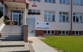 Poprawa dostępności do budynk&oacute;w użyteczności publicznej na terenie Gminy Orły_13