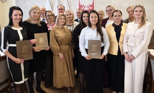 Zdjęcie do Uroczyste wręczenie akt&oacute;w nadania stopnia nauczyciela mianowanego w Gminie Orły